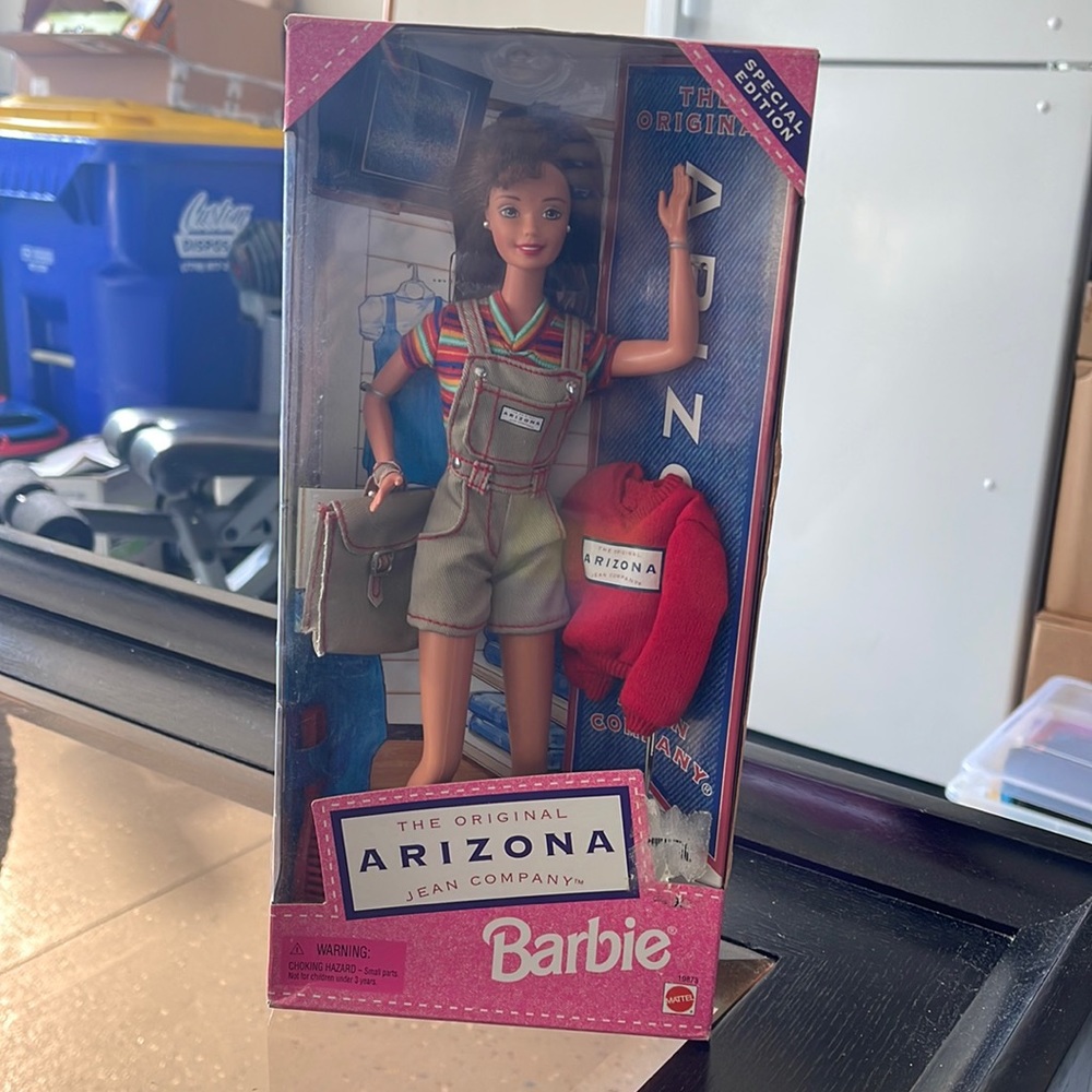 NEW Barbie 1997 The Original Arizona Jean Company Special EditionDoll